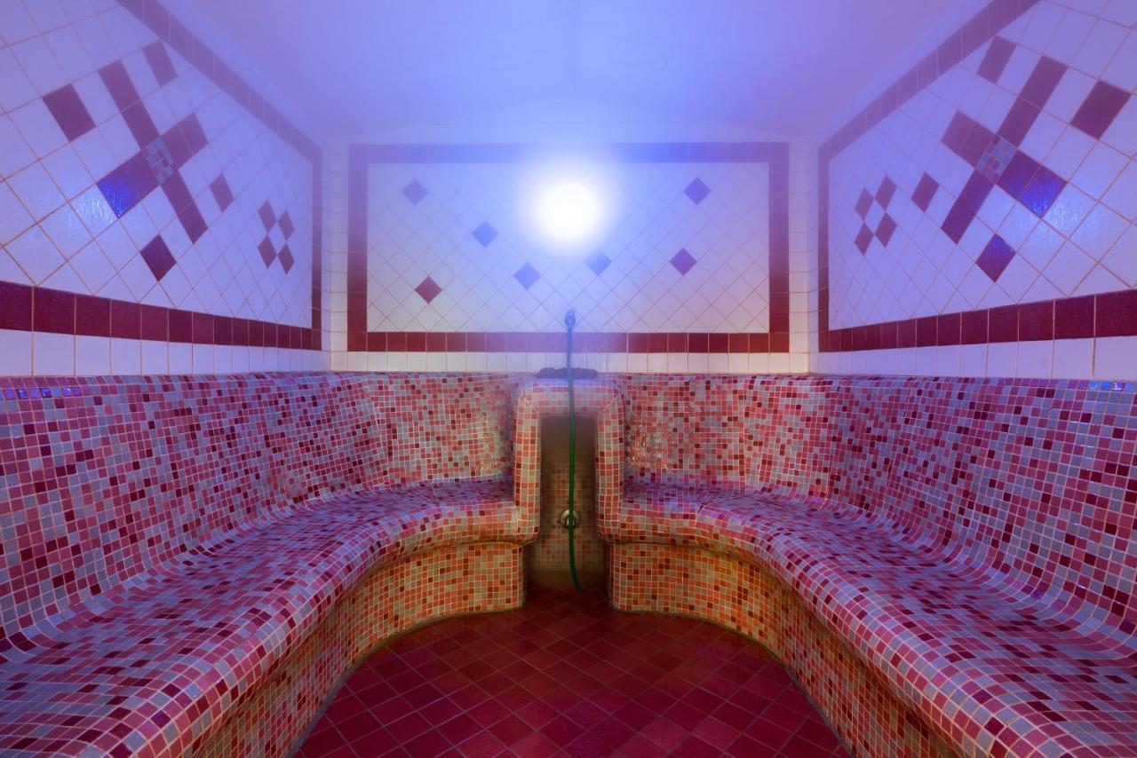 בראייס Hotel Asterbel מראה חיצוני תמונה